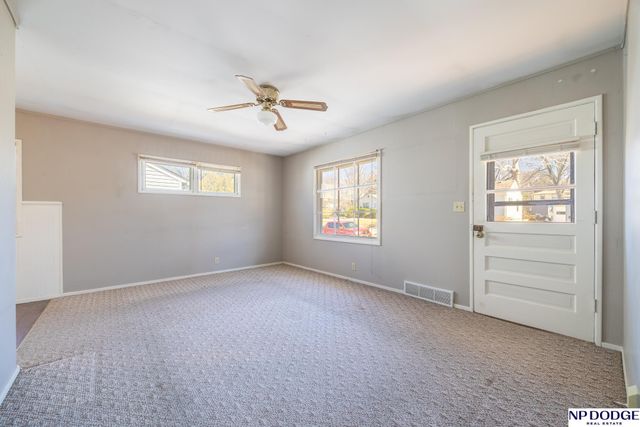 3617 Saint Marys Avenue, Lincoln, NE 68502