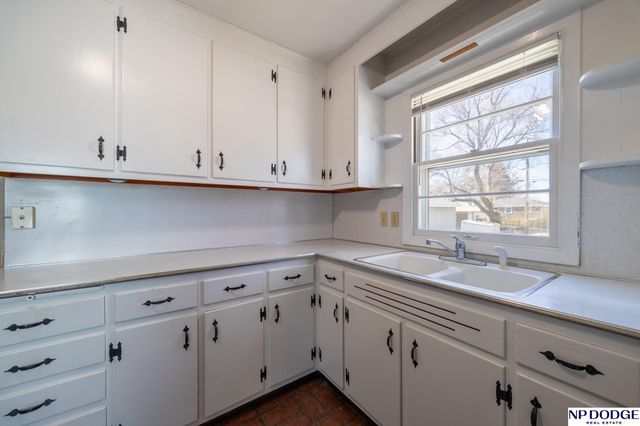 3617 Saint Marys Avenue, Lincoln, NE 68502