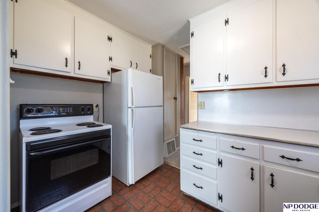 3617 Saint Marys Avenue, Lincoln, NE 68502