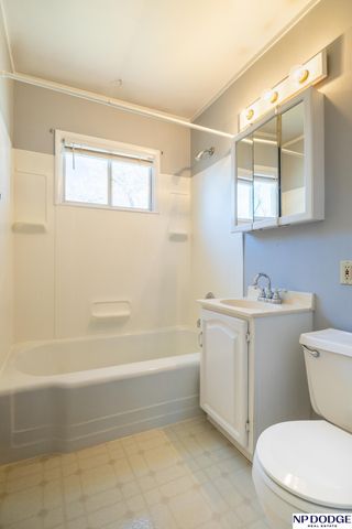 3617 Saint Marys Avenue, Lincoln, NE 68502