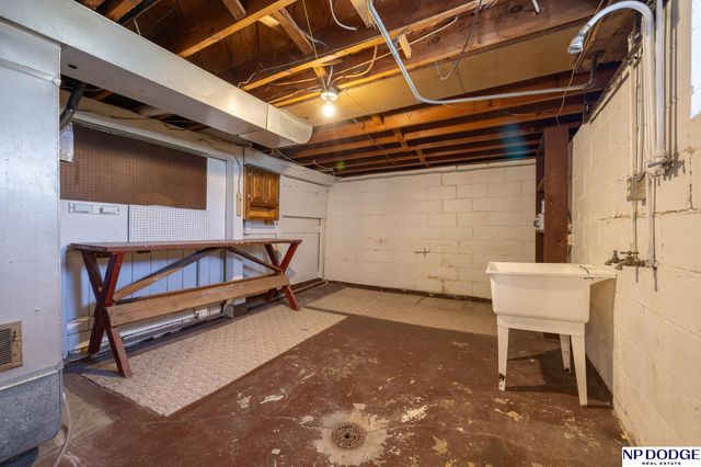 3617 Saint Marys Avenue, Lincoln, NE 68502