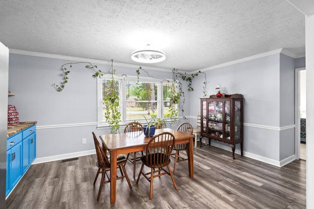 1704 Sherwood Dr., Conway, SC 29526