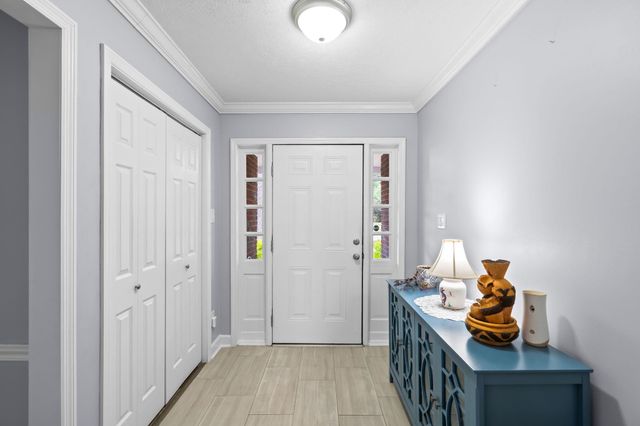 1704 Sherwood Dr., Conway, SC 29526