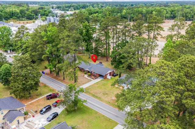 1704 Sherwood Dr., Conway, SC 29526