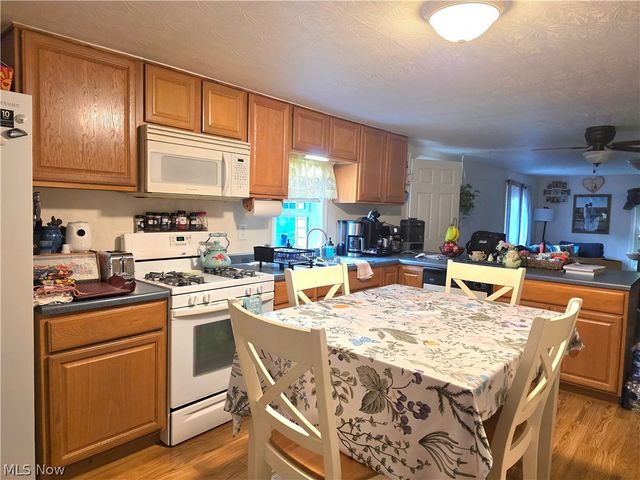 1623 Ridgeway Avenue, Parkersburg, WV 26101