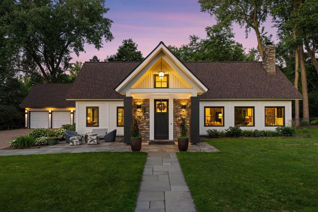 6617 Iroquois Trail, Edina, MN 55439