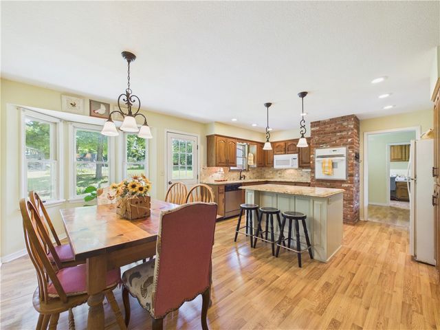 14214 Highway 62, Rogers, AR 72756