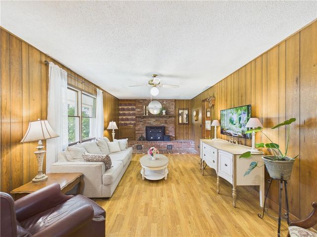 14214 Highway 62, Rogers, AR 72756