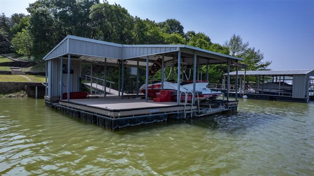 9313 Dosier Cove W, Fort Worth, TX 76179