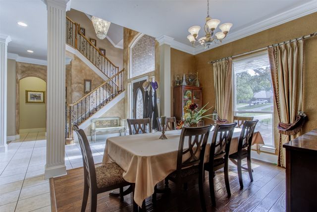 9313 Dosier Cove W, Fort Worth, TX 76179