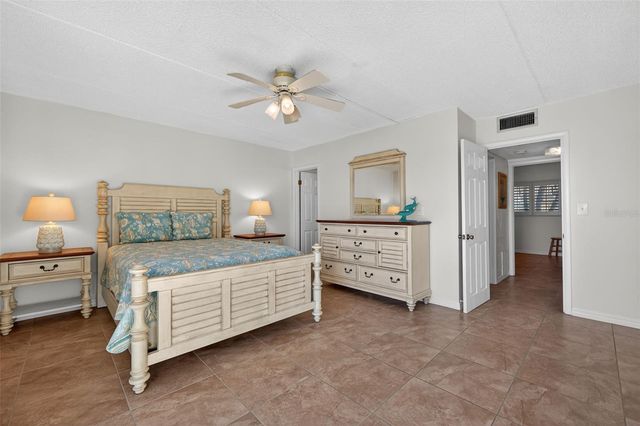 865 S GULFVIEW BOULEVARD 207, Clearwater Beach, FL 33767