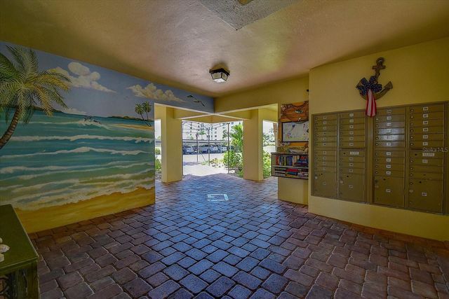 865 S GULFVIEW BOULEVARD 207, Clearwater Beach, FL 33767