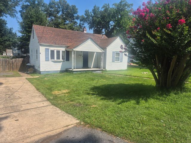 103 MOHICAN DR, Oxon Hill, MD 20745