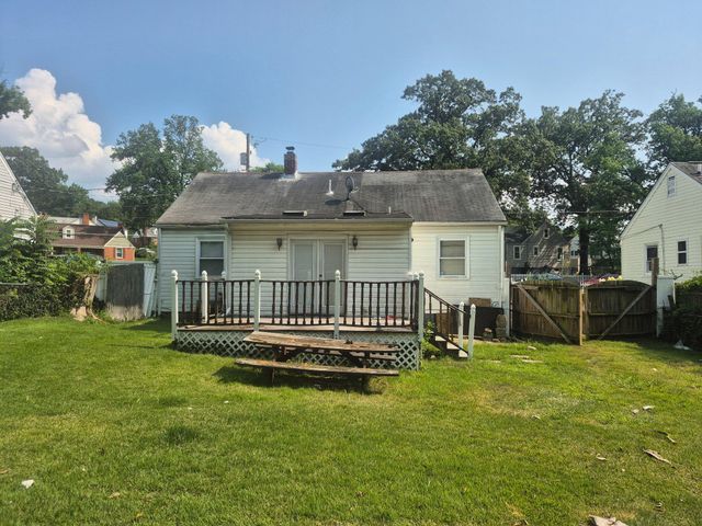 103 MOHICAN DR, Oxon Hill, MD 20745