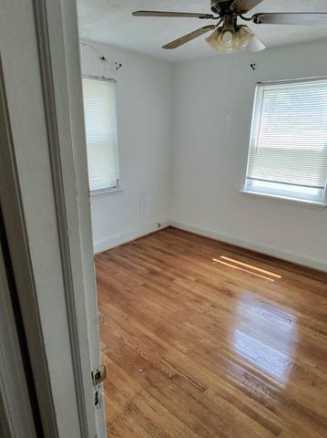 103 MOHICAN DR, Oxon Hill, MD 20745