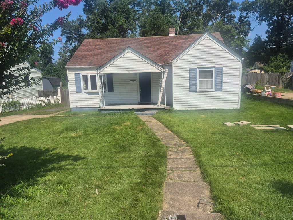 103 MOHICAN DR, Oxon Hill, MD 20745