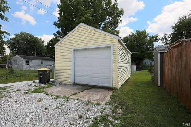 1933 W 4Th Street, Fort Wayne, IN 46808