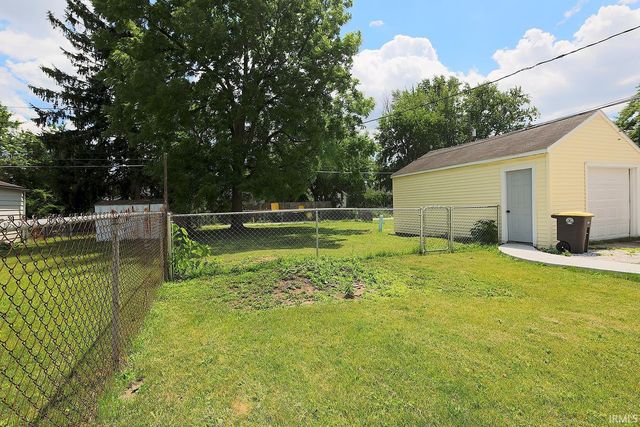 1933 W 4Th Street, Fort Wayne, IN 46808