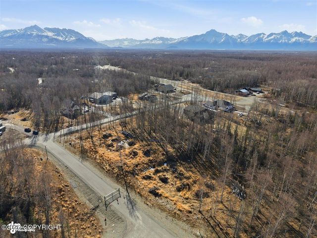 7680 E Prop Court, Palmer, AK 99645