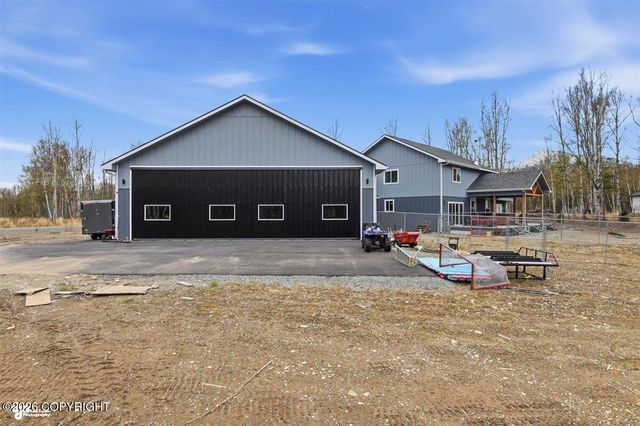 7680 E Prop Court, Palmer, AK 99645