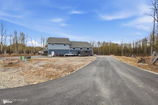 7680 E Prop Court, Palmer, AK 99645
