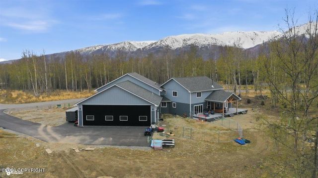 7680 E Prop Court, Palmer, AK 99645