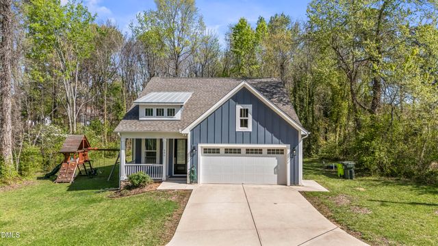 295 Buckingham Drive, Mebane, NC 27302
