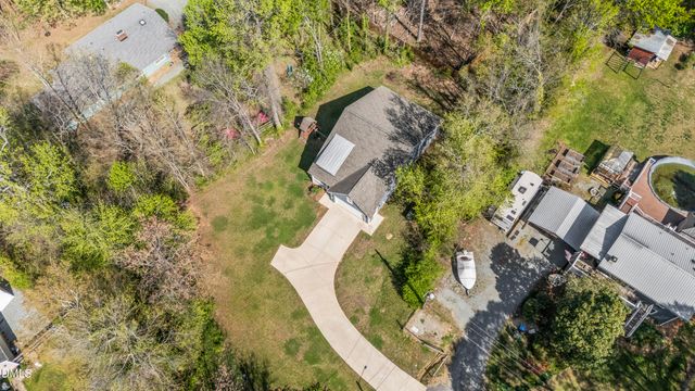 295 Buckingham Drive, Mebane, NC 27302