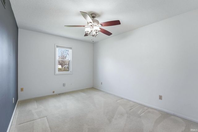 11612 Yellowstone Trail, Harlan, IN 46743