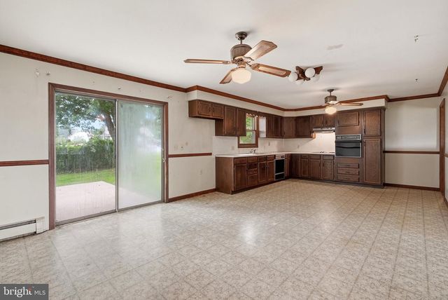 610 PENN GREEN RD, Landenberg, PA 19350