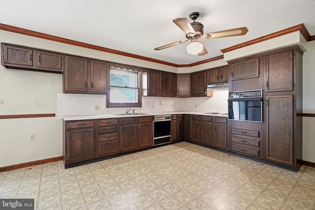 610 PENN GREEN RD, Landenberg, PA 19350
