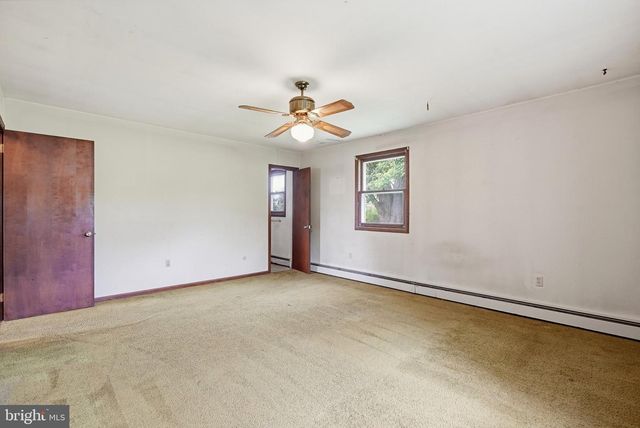 610 PENN GREEN RD, Landenberg, PA 19350