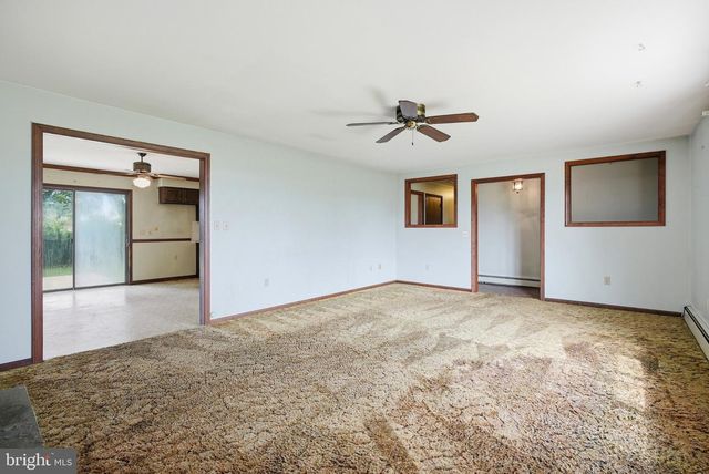 610 PENN GREEN RD, Landenberg, PA 19350