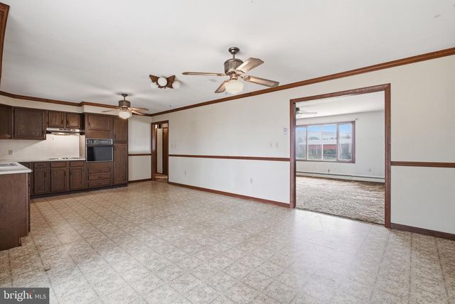 610 PENN GREEN RD, Landenberg, PA 19350