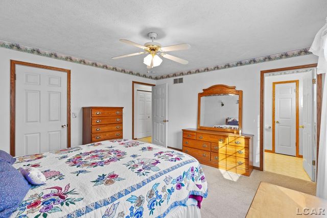 901 Carriage Drive, Tecumseh, MI 49286