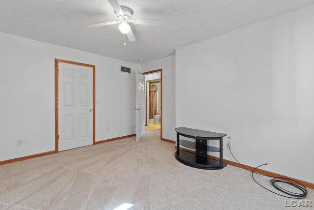 901 Carriage Drive, Tecumseh, MI 49286