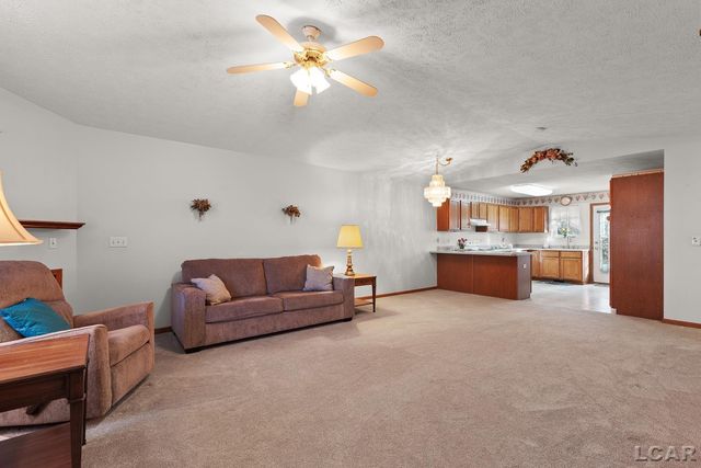 901 Carriage Drive, Tecumseh, MI 49286