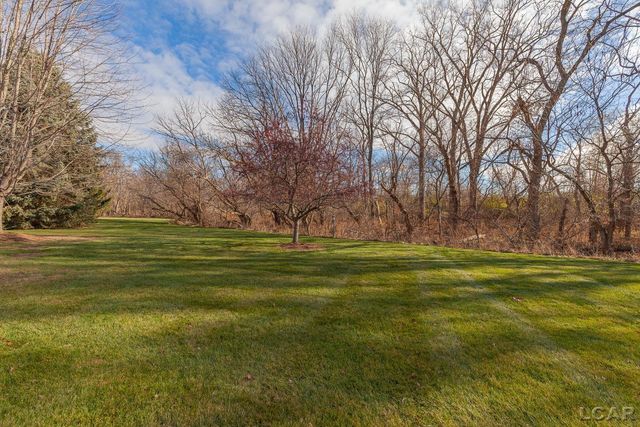 901 Carriage Drive, Tecumseh, MI 49286