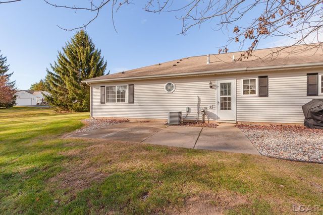 901 Carriage Drive, Tecumseh, MI 49286