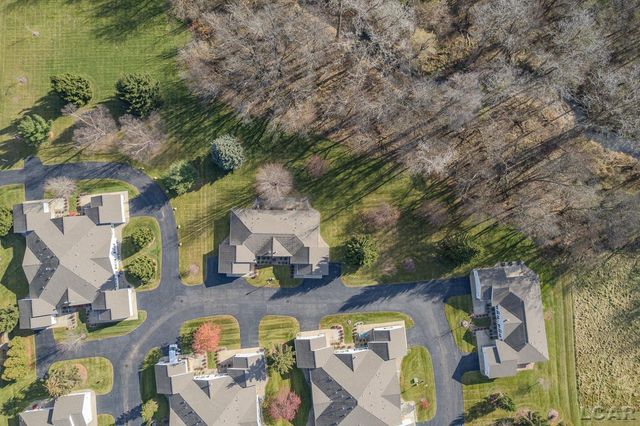 901 Carriage Drive, Tecumseh, MI 49286