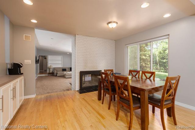 32484 Chesterbrook Street, Farmington Hills, MI 48334