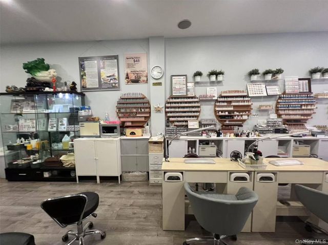 44-07 Kissena Blvd, Flushing, NY 11355