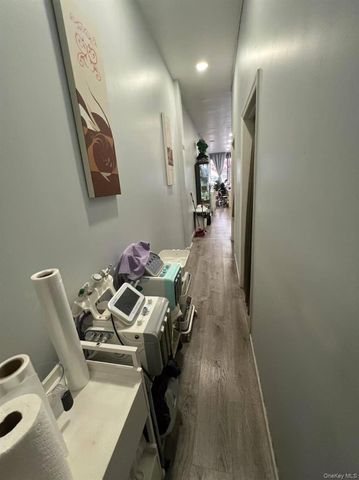 44-07 Kissena Blvd, Flushing, NY 11355