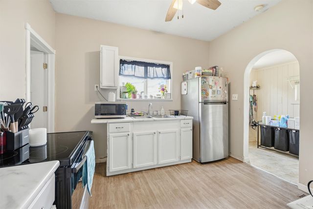 113 E Penn Street, Van Buren, IN 46991
