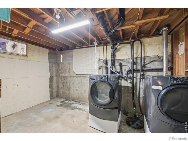 1518 Kimbark Street, Longmont, CO 80501