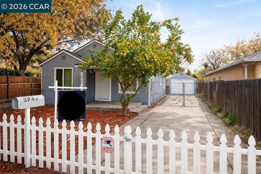 Image 1 of property listing at 3743 23rd Ave, Sacramento, CA 95820