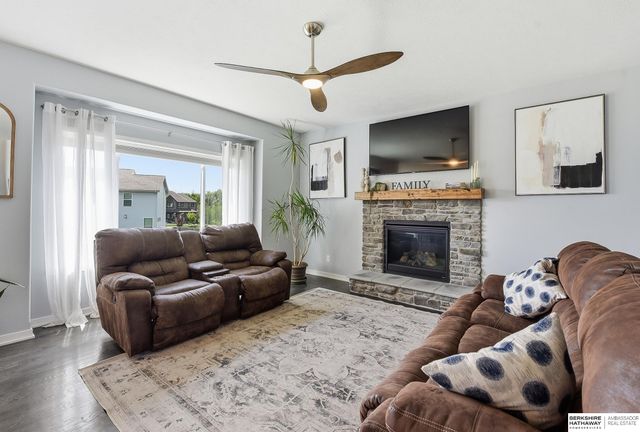 12615 Schirra Street, Omaha, NE 68138