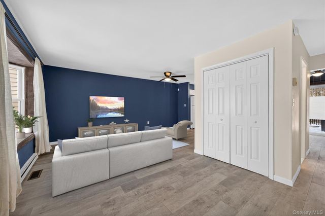 11 Deerfield Court, Rock Hill, NY 12775