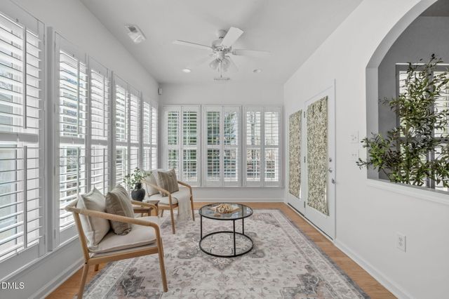 828 Gillinder Place, Cary, NC 27519