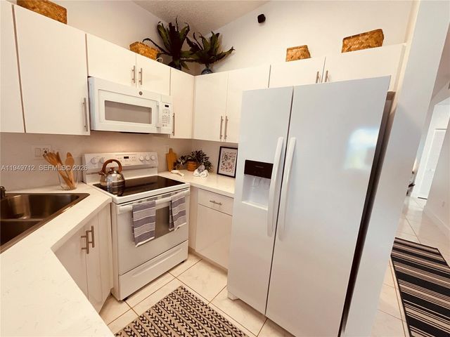 1106 SE 13th Ave, Homestead, FL 33035